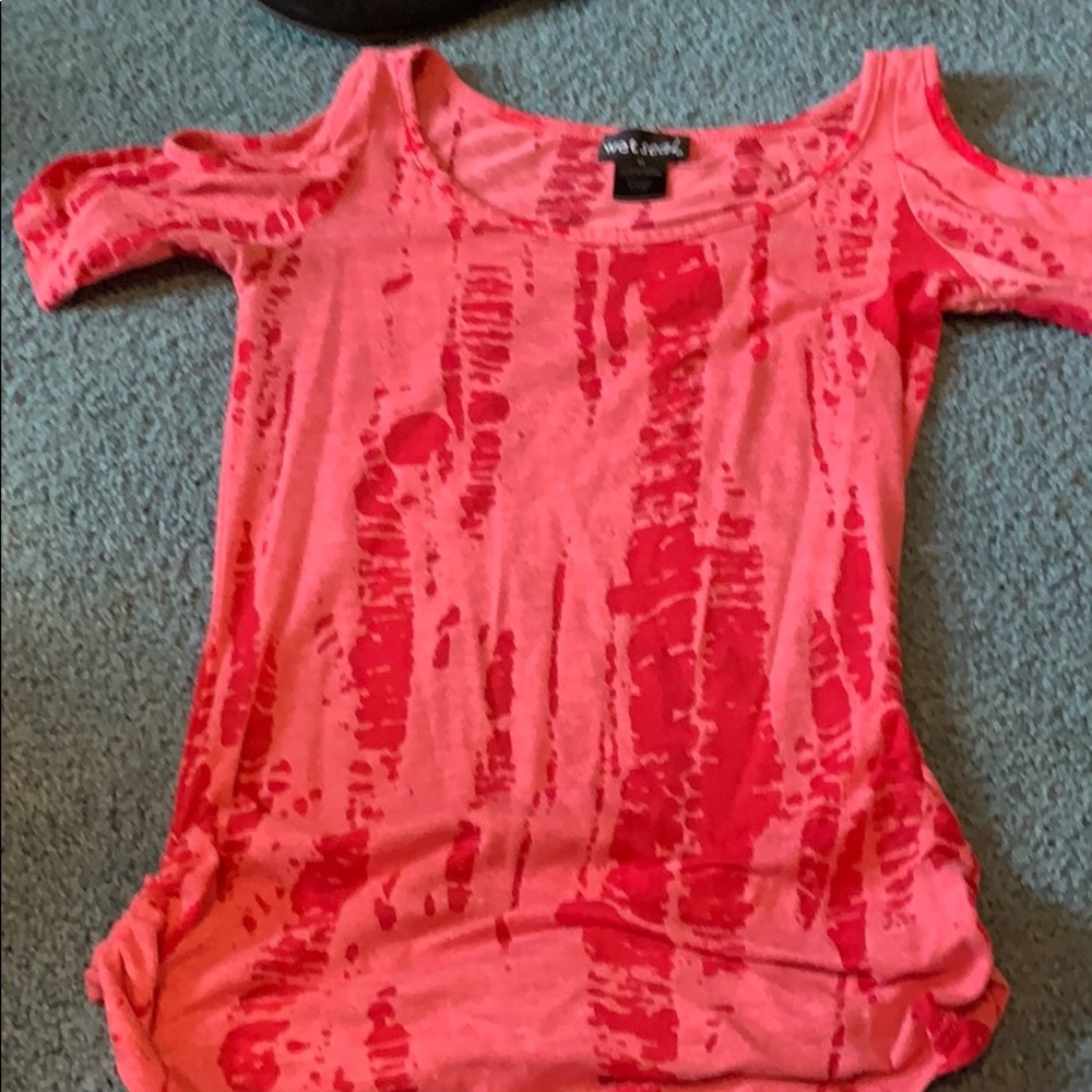 Pink open shoulder top